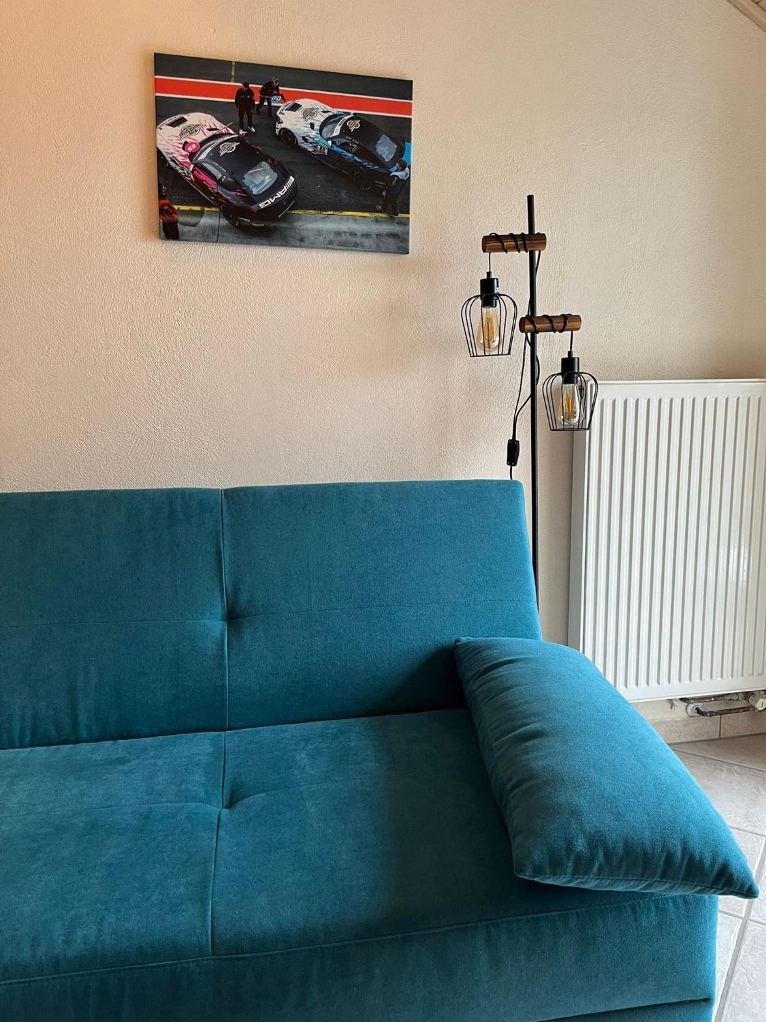 Gaestehaus Beim Metzger / Doettingen Am Nuerburgring Dottingen  Esterno foto